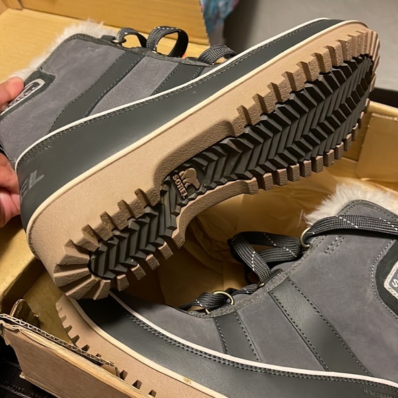 Used ones in Iceland 🇮🇸 like new - Picture 3 of 4